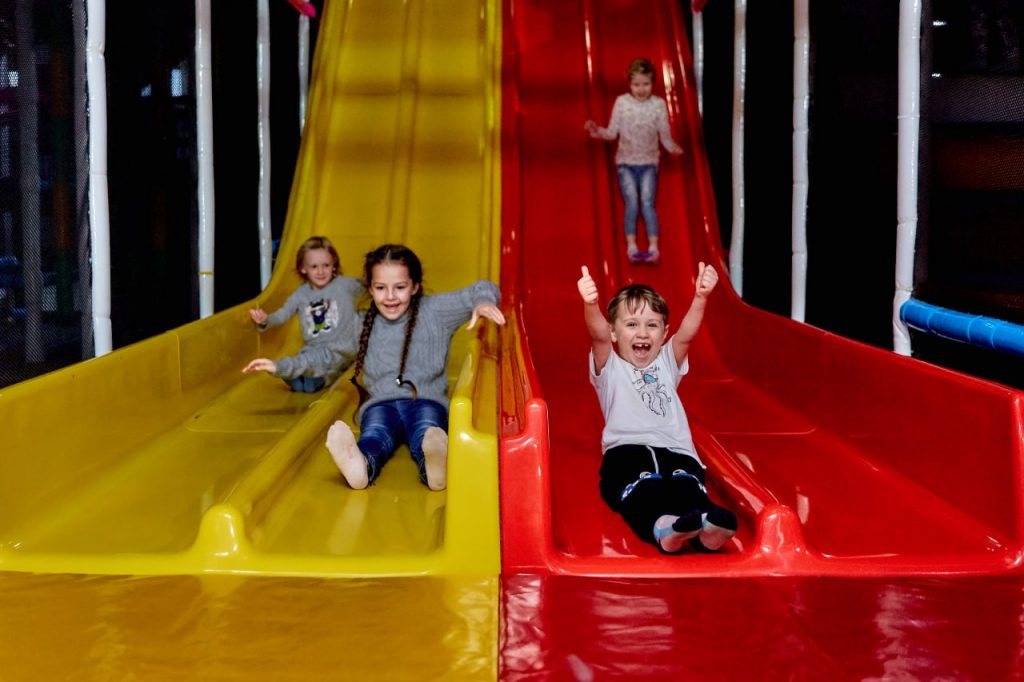 Городской лагерь дневного пребывания в Карамельке